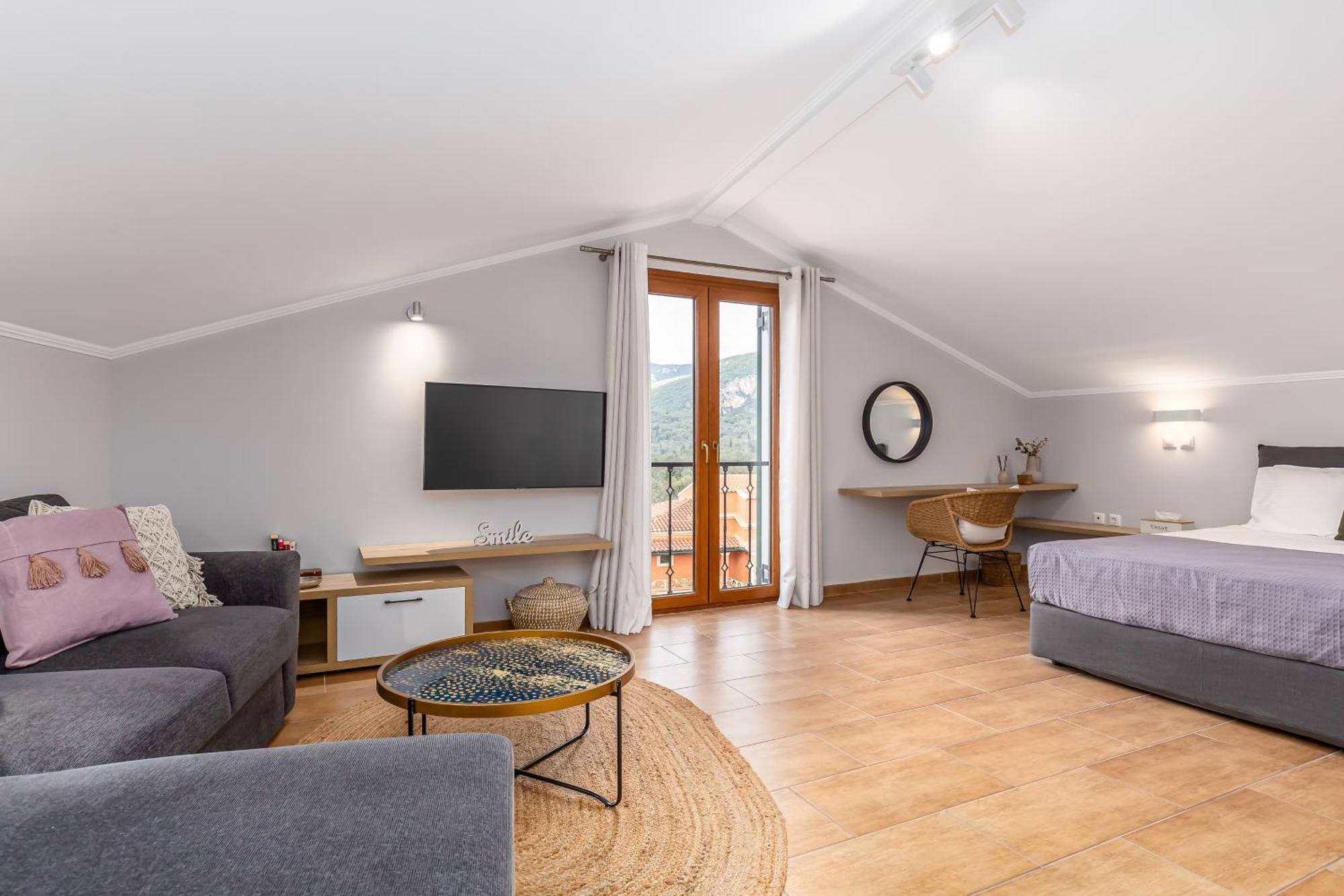 Lola's House Villa Liapades