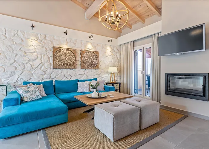 Lola\'S House